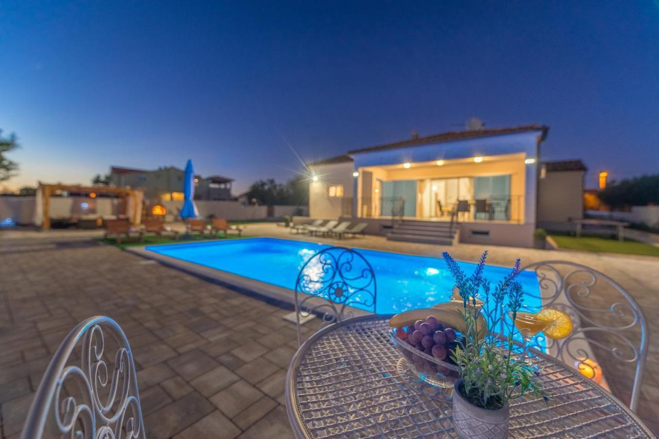 Experience Only The Best - House Kamber บีโอกราดนาโมรู ภายนอก รูปภาพ